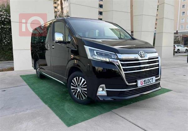 تويوتا جرانفيا 2022 للبيع في العراق - اربيل